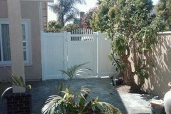 White privacy vinyl gate