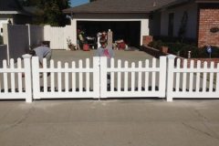 scalloped picket fence